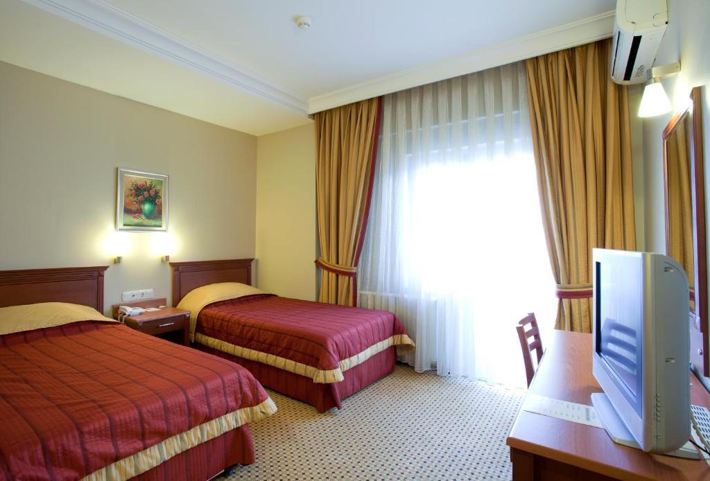 Hotel Sefa 2 Çorlu Kültér fotó